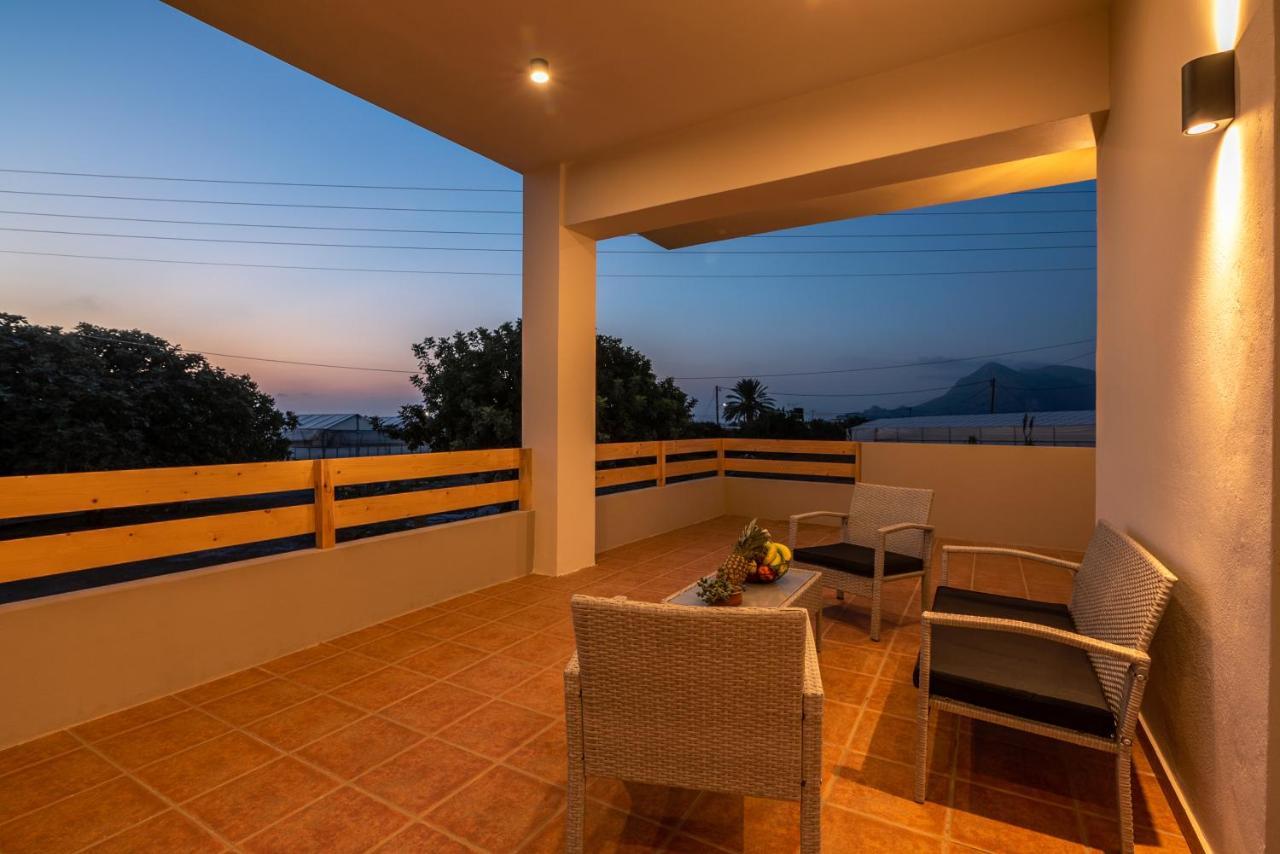 Alexandros Luxury House Villa Phalasarna Eksteriør billede